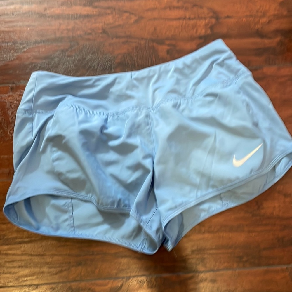 Dri fit. Nike. Small light blur running short